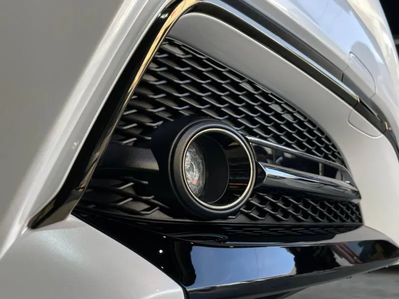 新車トヨタクラウン特別仕様車「HYBRID 2.5 RS “Limited Ⅱ”