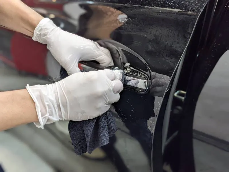 202ブラックの洗車方法