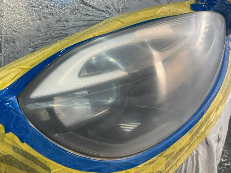 ボルボのハードコート剥離&クラック除去後
