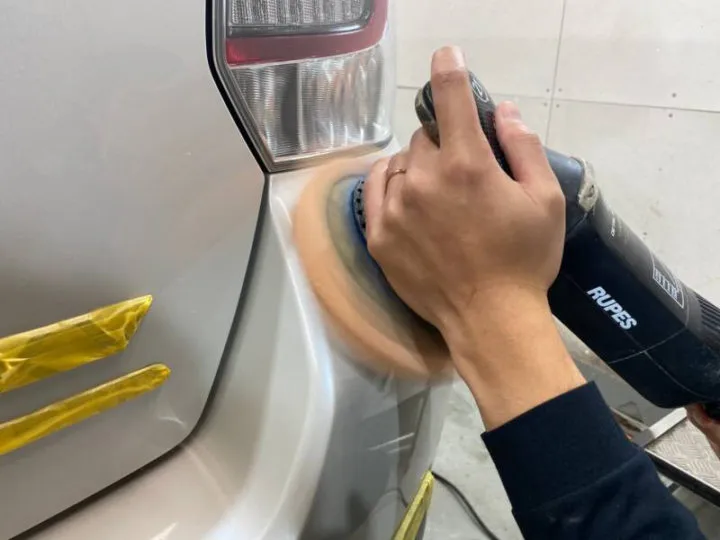 コンパウンドでのコーティング前の下地処理方法