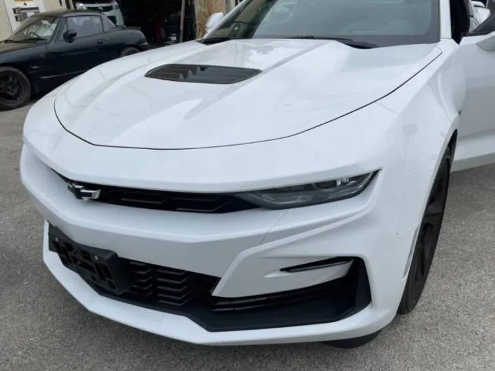 新車シボレーカマロSSのカーコーティング