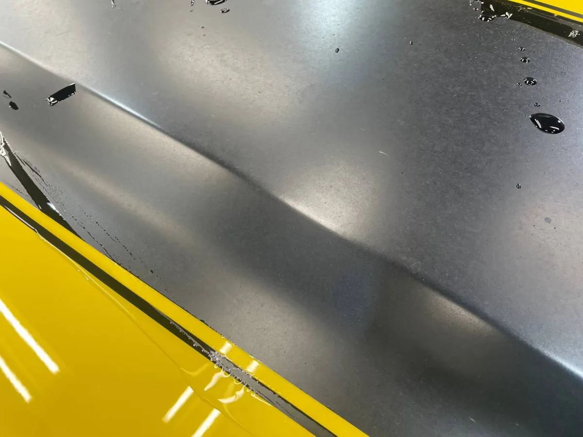 デカールの水染みの除去費用