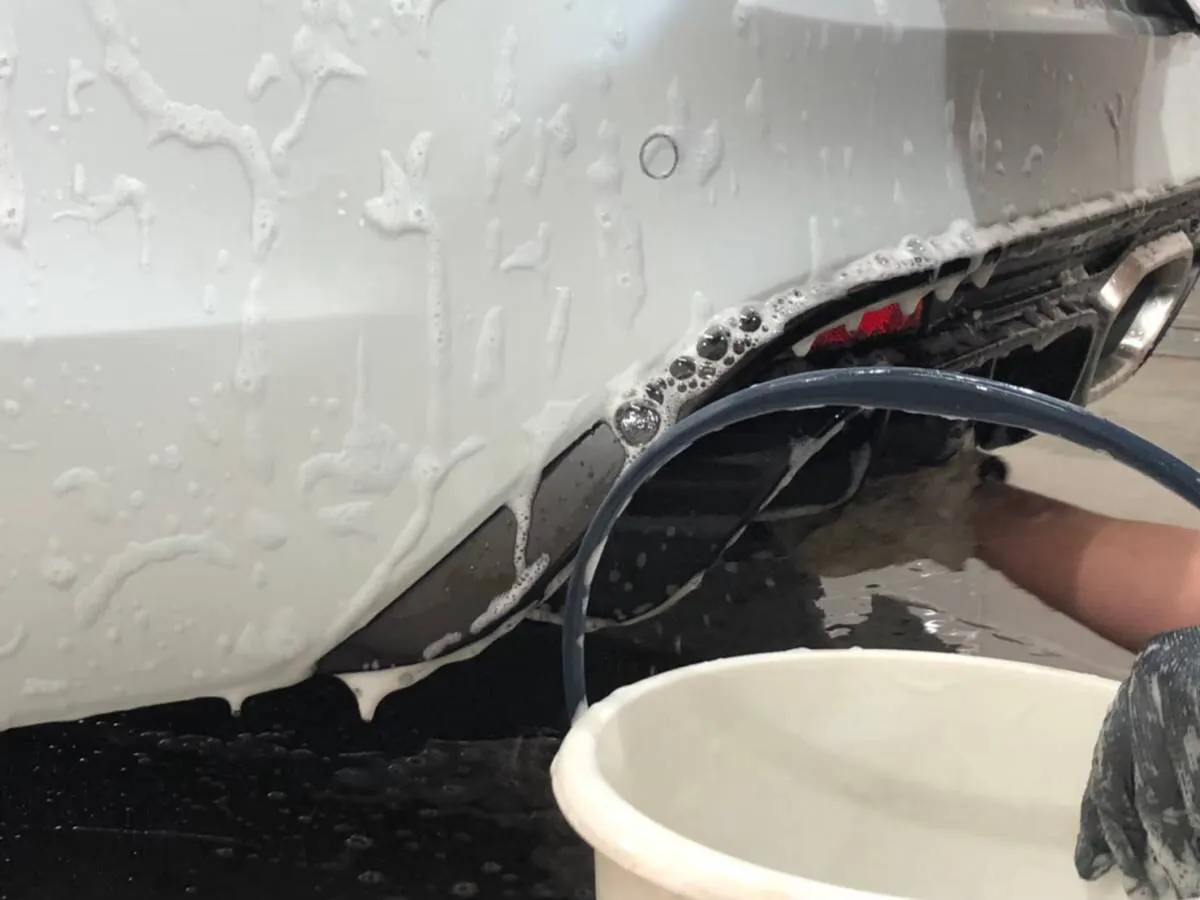 コーティングメンテナンス風景