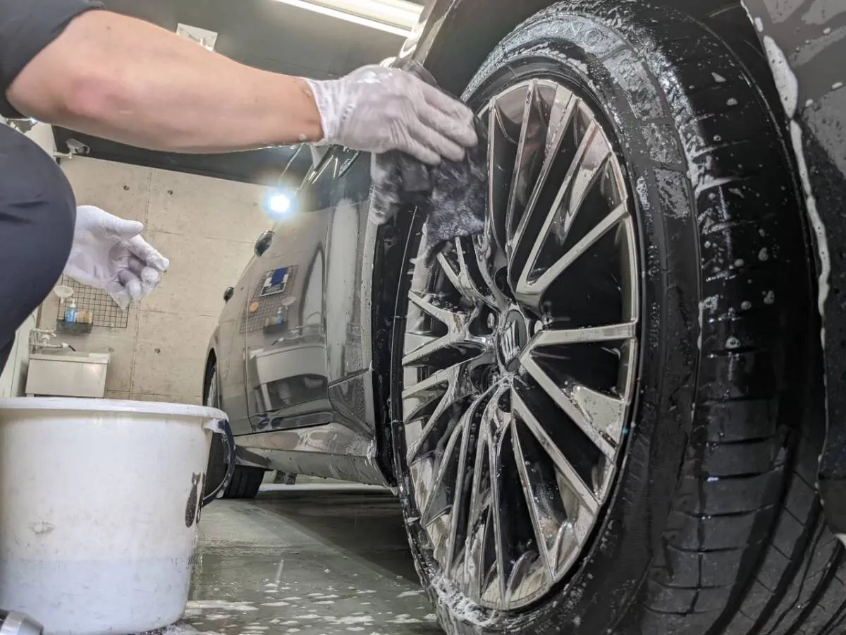 トヨタクラウンの足回りクリーニング