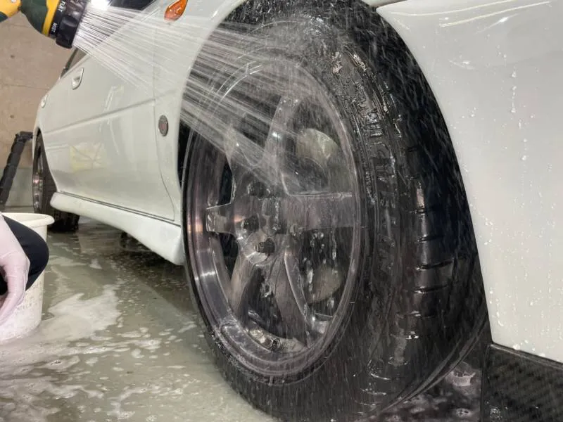 山梨県よりスバルインプレッサのガラスコーティング