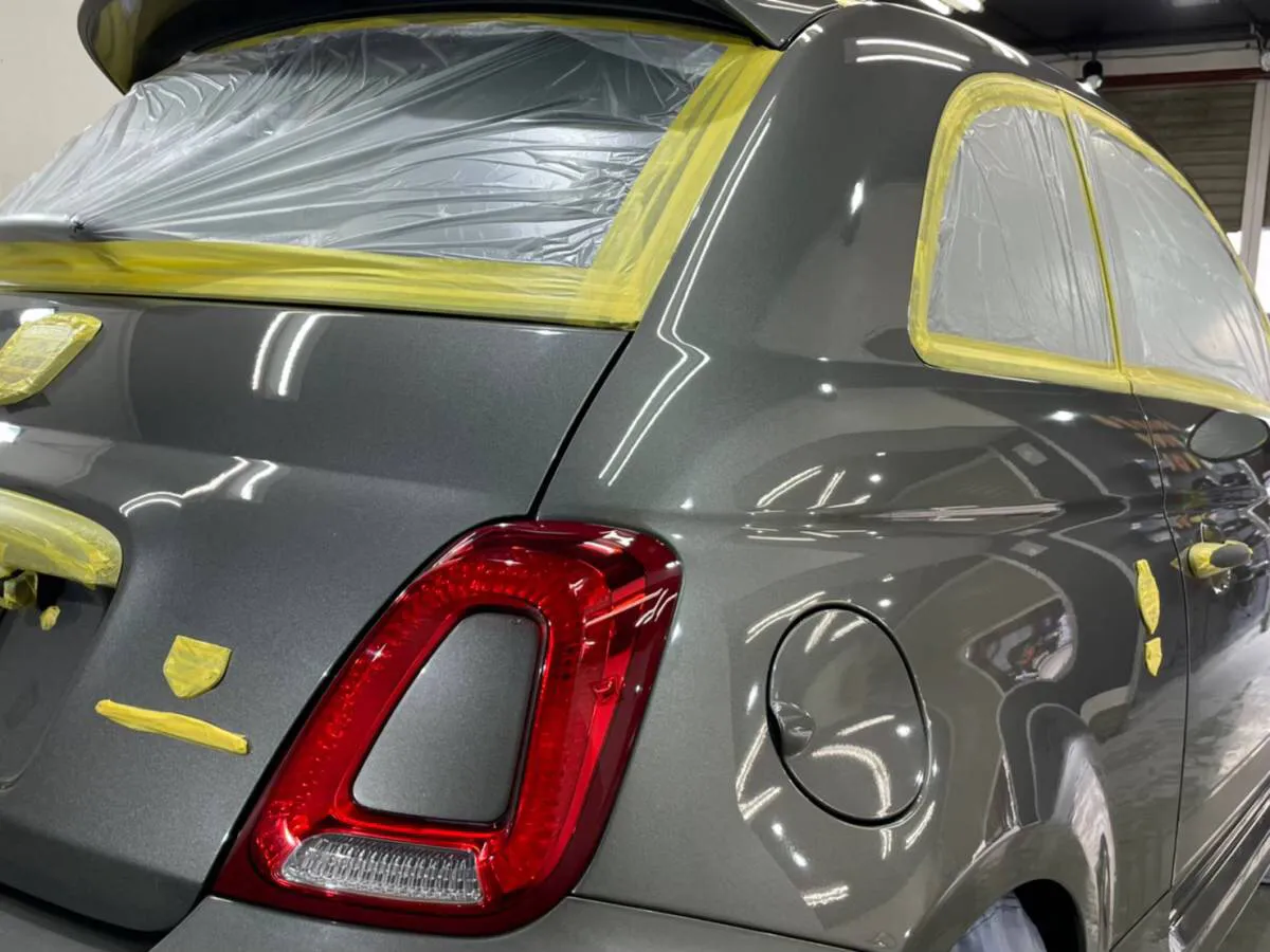 アバルトコーティング前のボディ状態の確認