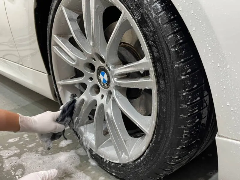 BMW325iのホイール買い替え