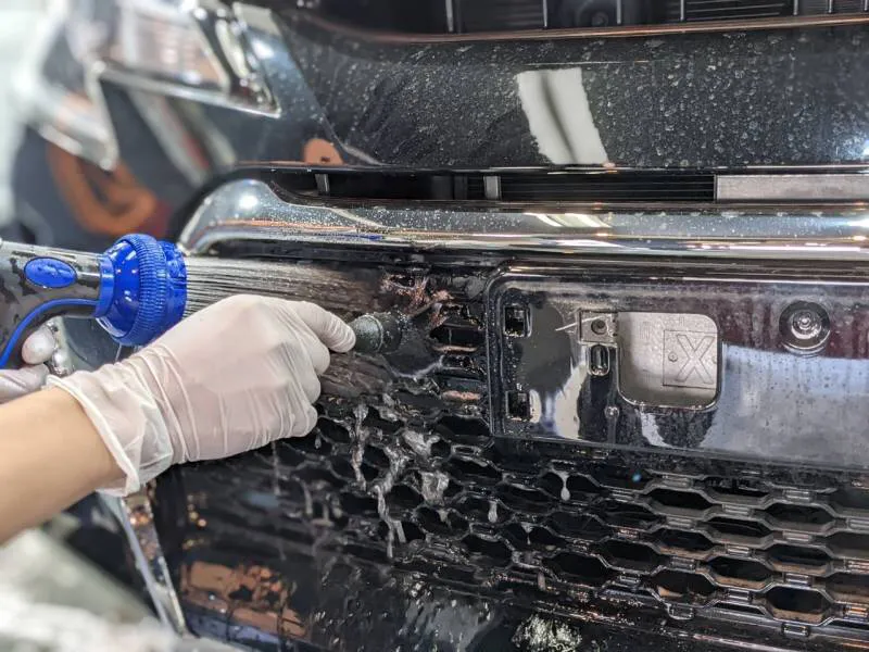 トヨタマークX/黒ソリの洗車方法