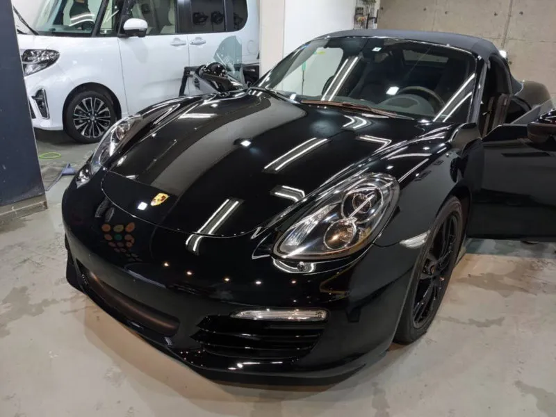 ボクスター最終日にボディコーティングを施工