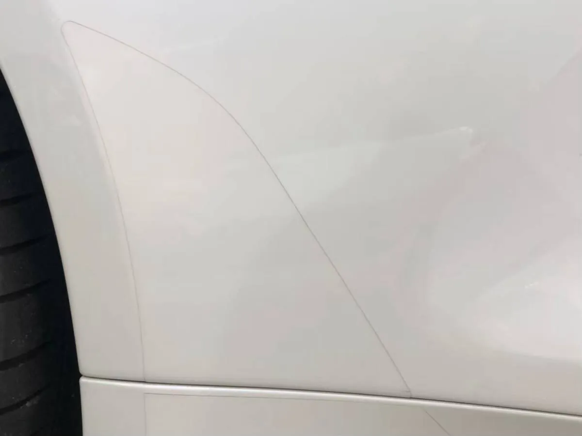 プロテクションフィルムの汚れのクリーニング施工店