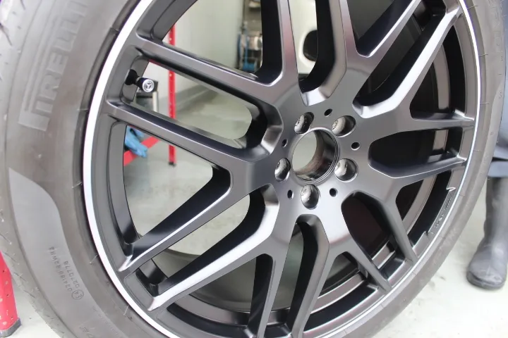 GLE43のホイール口径22インチ