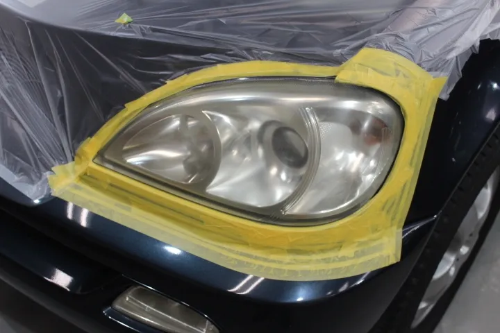 ヘッドライト磨きとコーティング