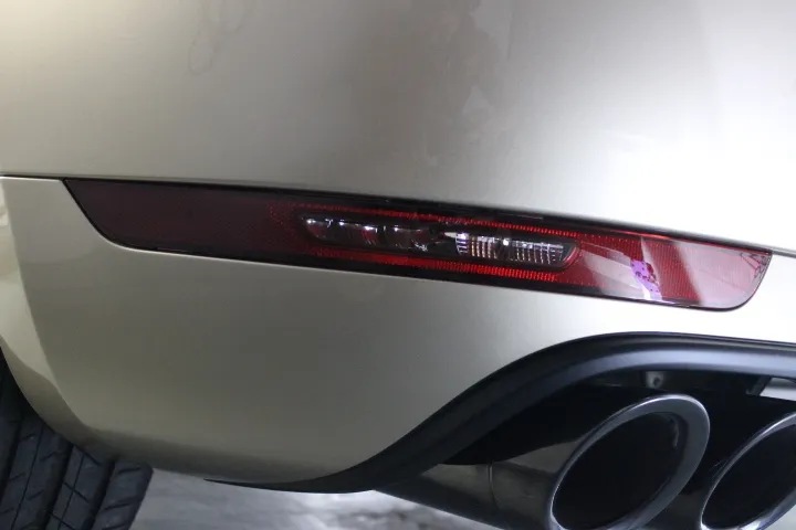 マカンの車幅等