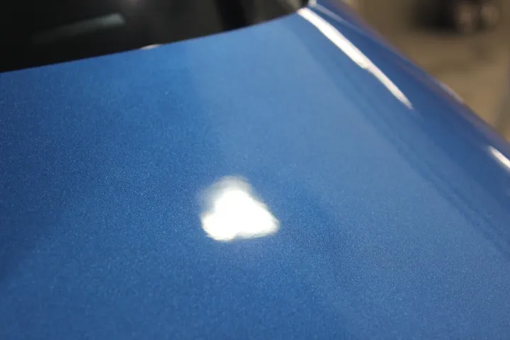 ボンネットフードの傷のとり方