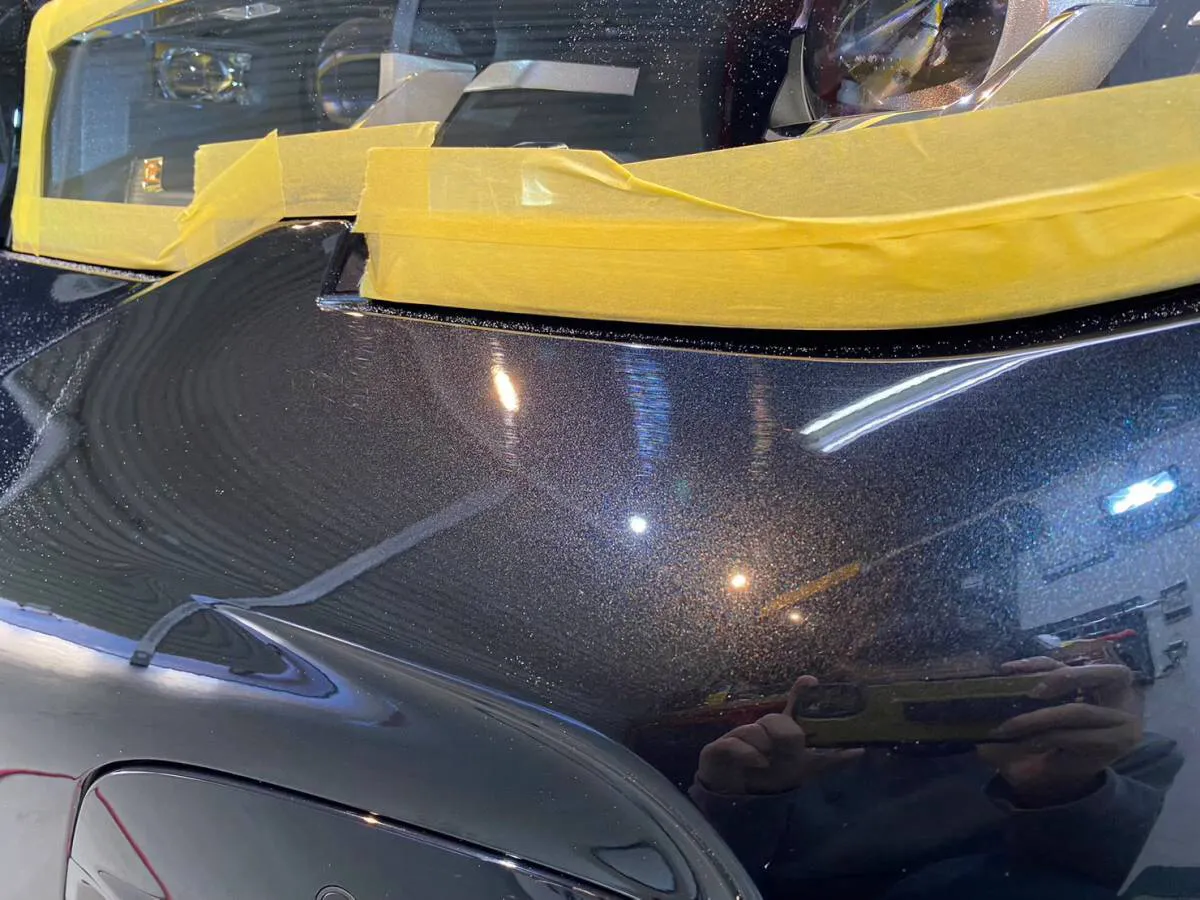 新車の磨き前の線傷