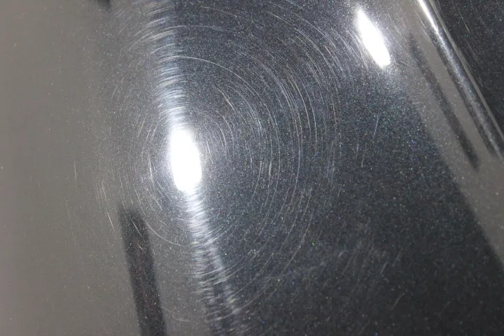 磨き前のフェンダー