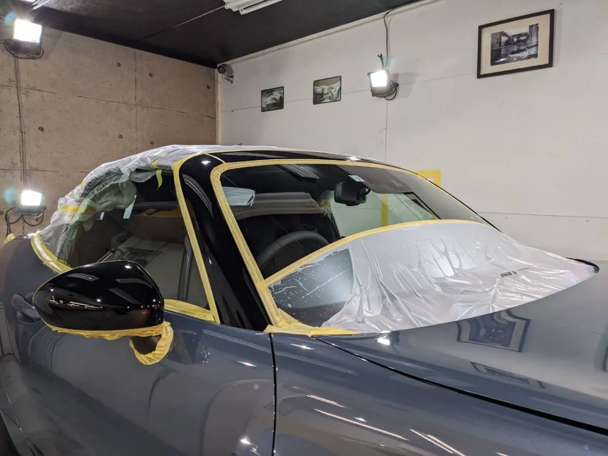新車のフルマスキングでのコーティング施工店