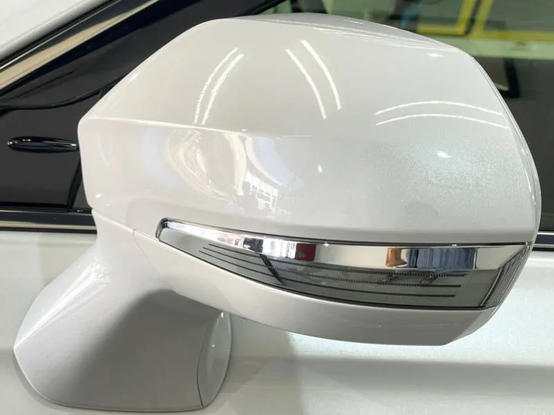 サイドミラーへのコーティング施工