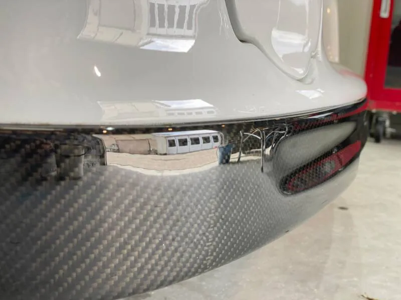 愛車スバルインプレッサへ親水性ガラスコーティング