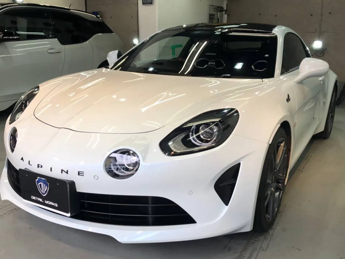 東京のアルピーヌのコーティング専門店