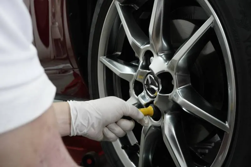 マツダロードスターのホイール締め付けトルク