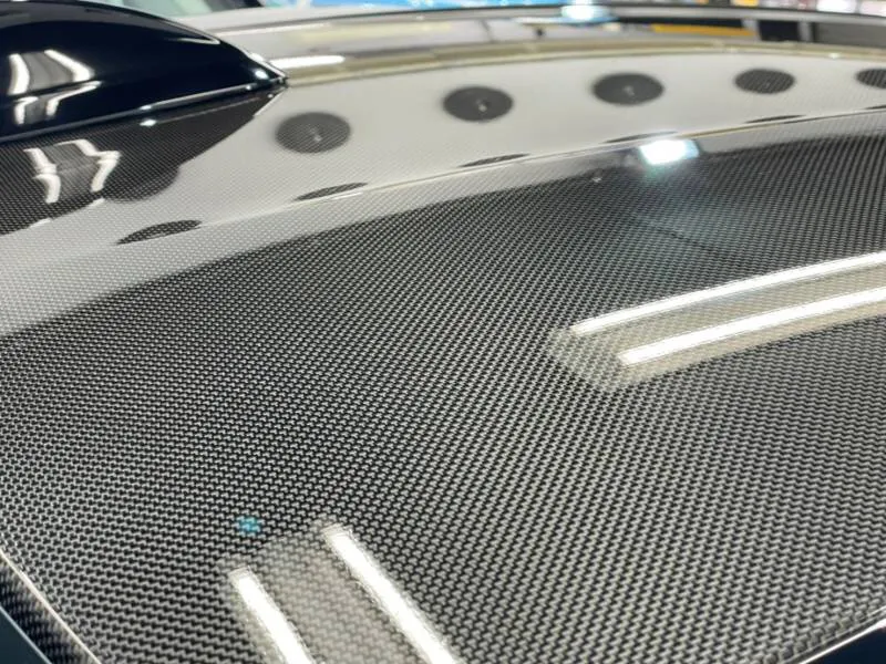 東京のカーボンルーフコーティング専門店