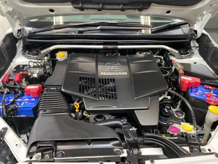 格安で丁寧なエンジンルームクリーニング