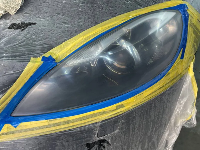 クラックのハードコートを除去&ポリカーボネートのクラックを研磨