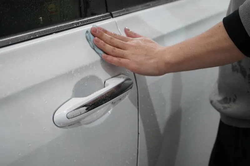 新車クラウンの鉄粉は少な目