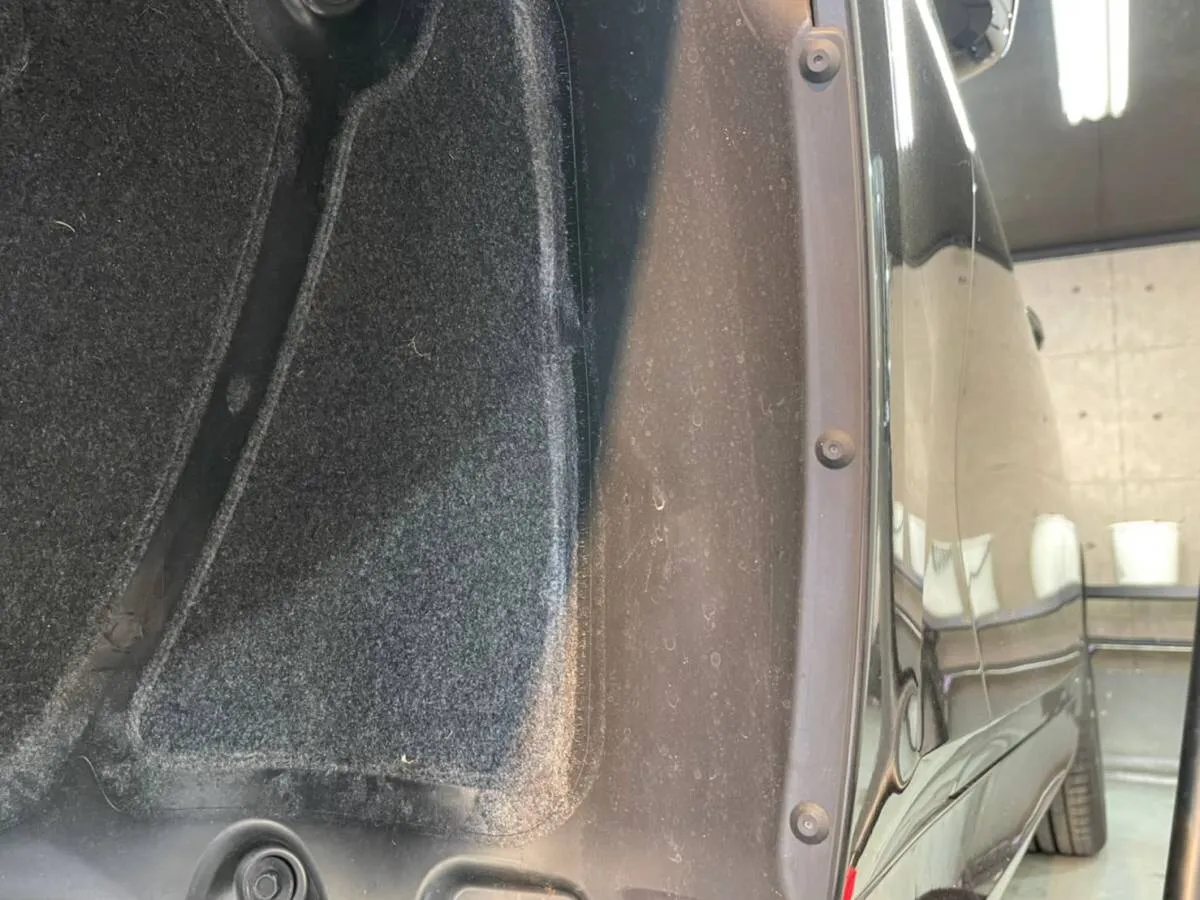 タイヤハウス内のクリーニング