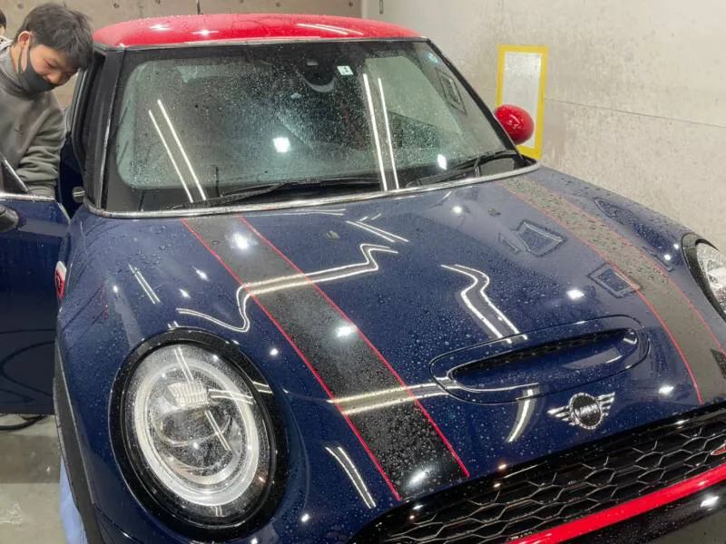 ミニのボディの脱脂と洗車