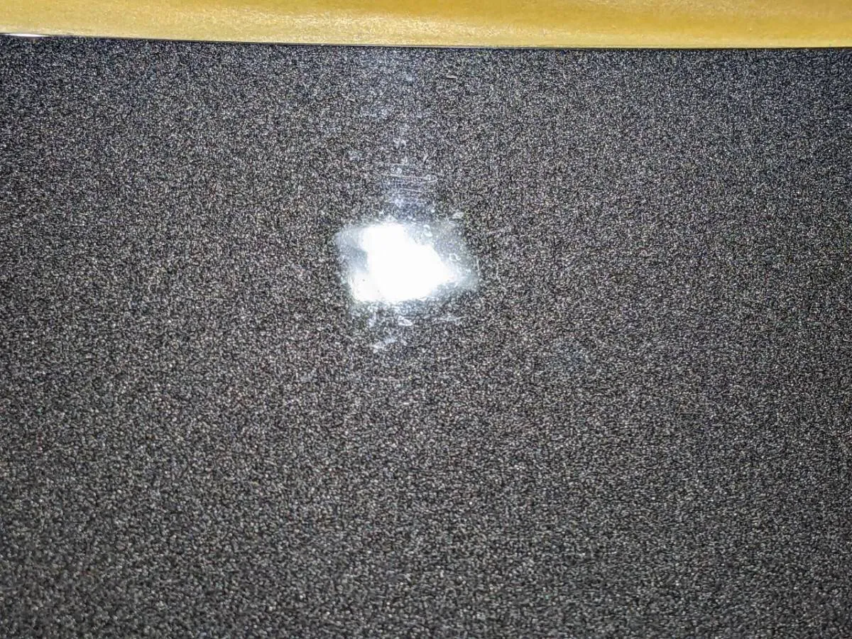 アバルトのボディ磨き前の状態