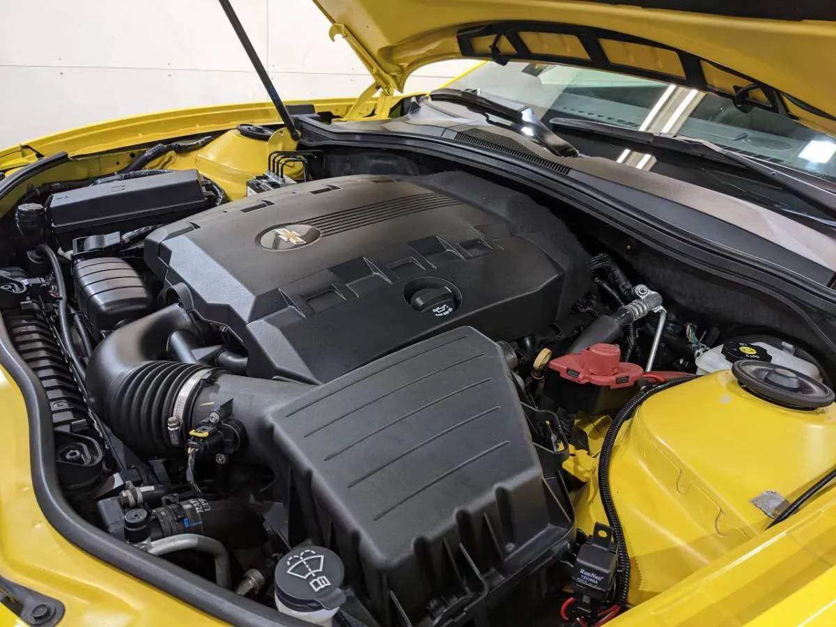 エンジンルーム手洗いクリーニングと専用コーティング