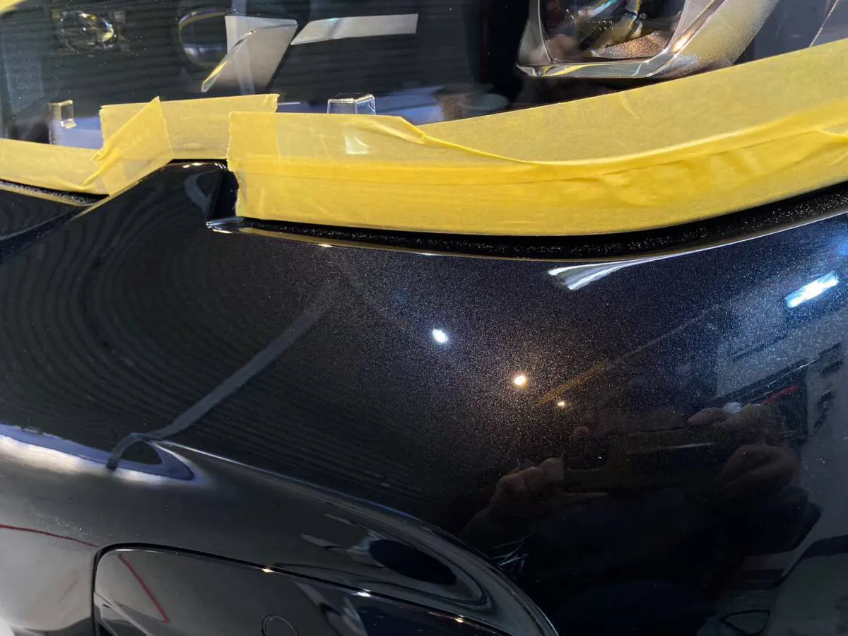 新車の磨き後の線傷の除去