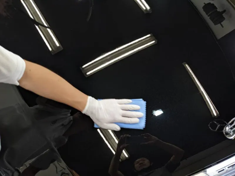 従来を遥かに凌駕する驚異的な疎水耐久性能のカーコーティング