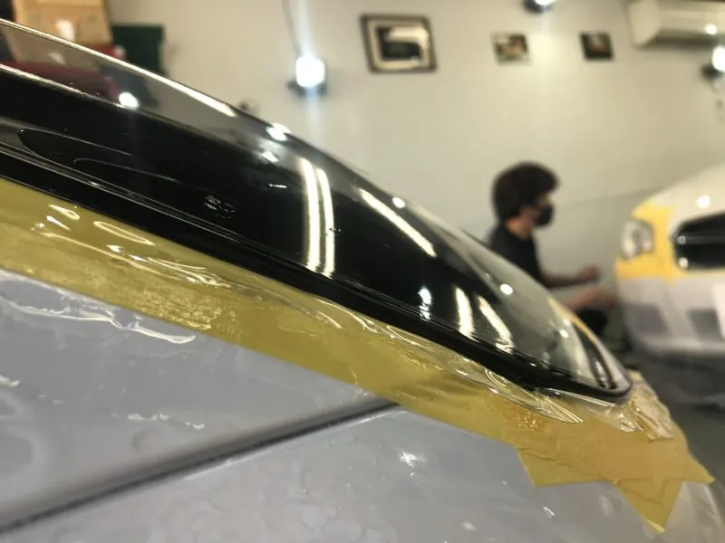 テスラモデル3のヘッドライト形状