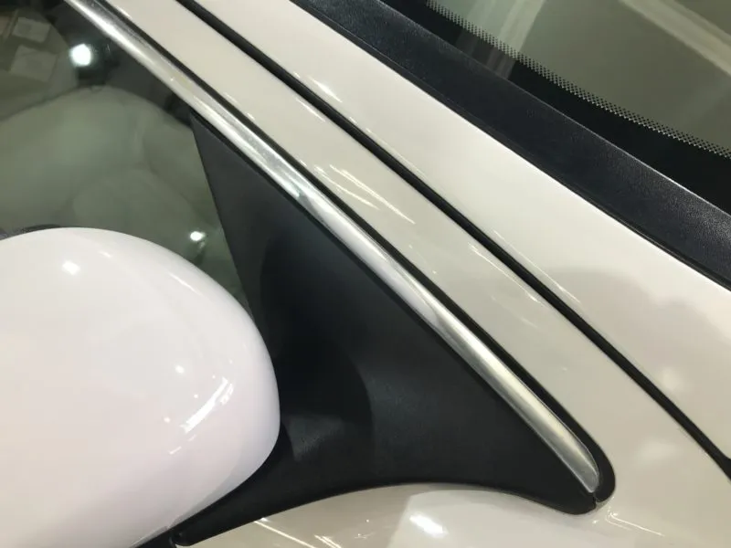 メッキモールのシミを除去