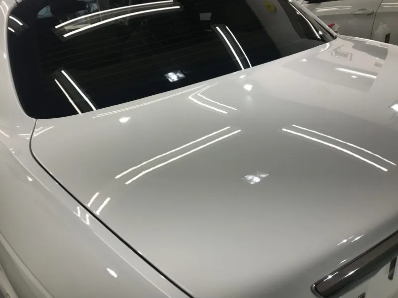 JAGUAR Xタイプの艶感を上げるコーティング