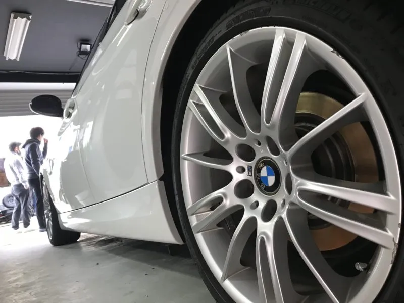 類稀な塗装保護性能のコーティング剤