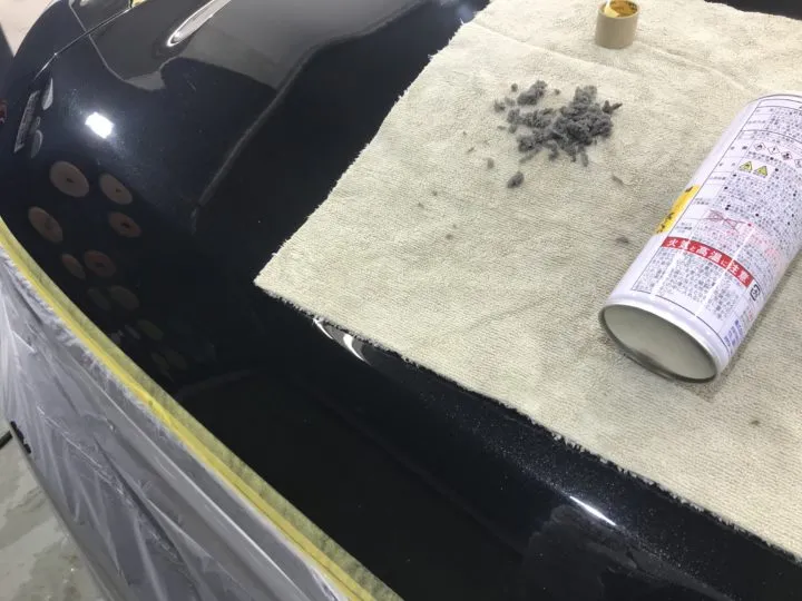 エンブレムを外してPPF施工する東京の店