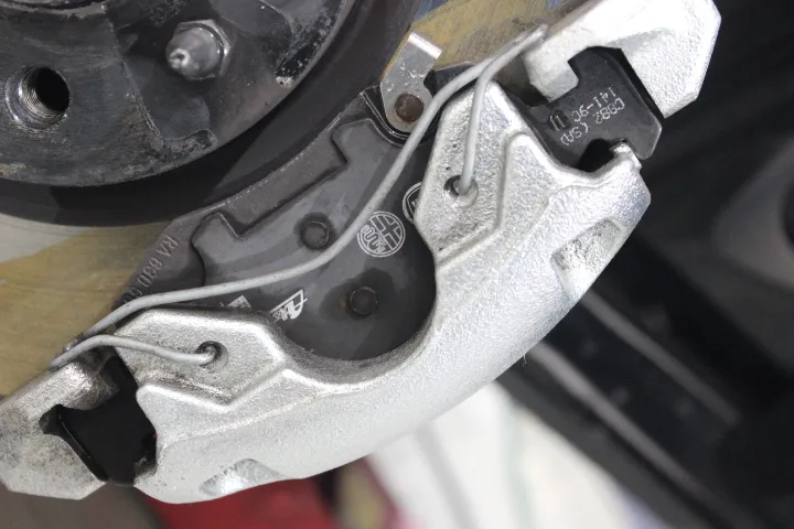 キャリパークリーニング施工