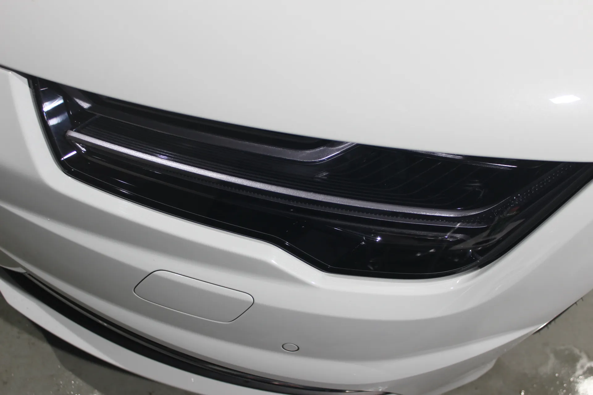 ヘッドライトカラープロテクションフィルム