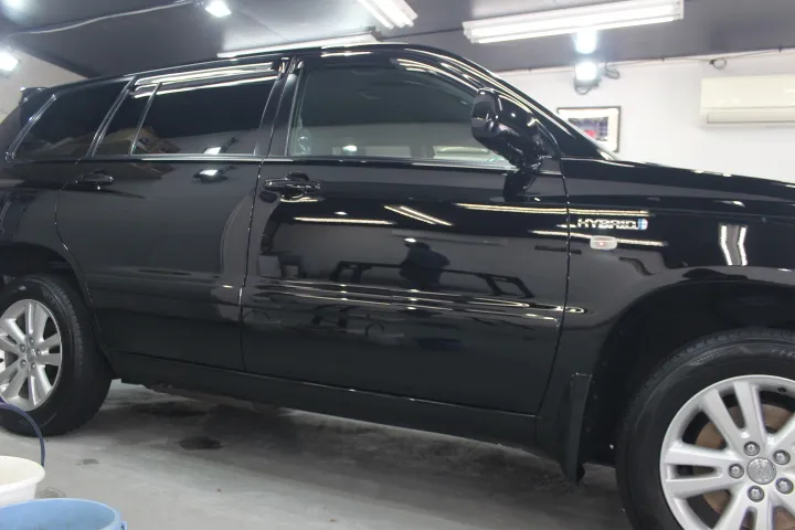 クルーガVのガラスコーティング