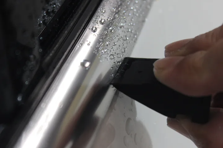 ウインドーモールの劣化防止対策