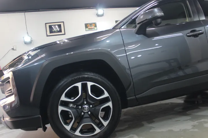 RAV4のガラスコーティング専門店