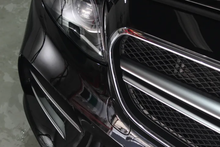 ガラスコーティングの効果とメリットと費用