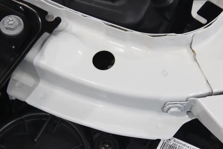 東京のエンジンルームクリーニングとコーティングの専門店