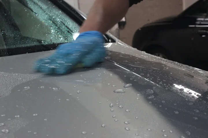 横浜からお越しのマジェスタのガラスコーティング施工例