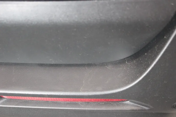 トランクステップのクリーニングができる東京のコーティング専門店