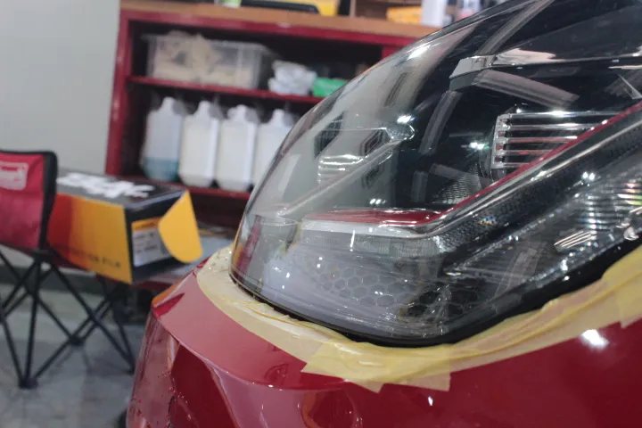 プロテクションフィルムの自動車保険対応ができる東京のコーティング専門店